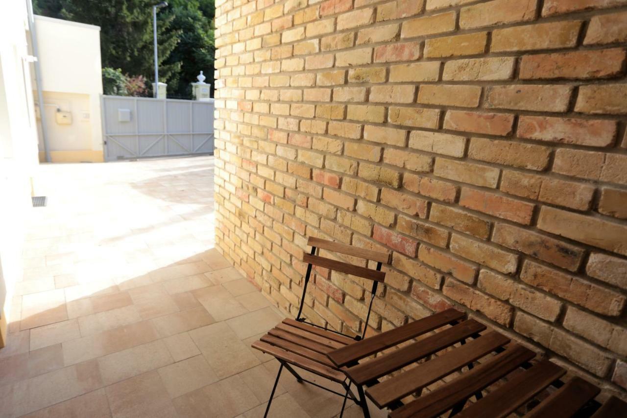 Jokai 19 Vendeghaz Apartment Veszprem Exterior photo